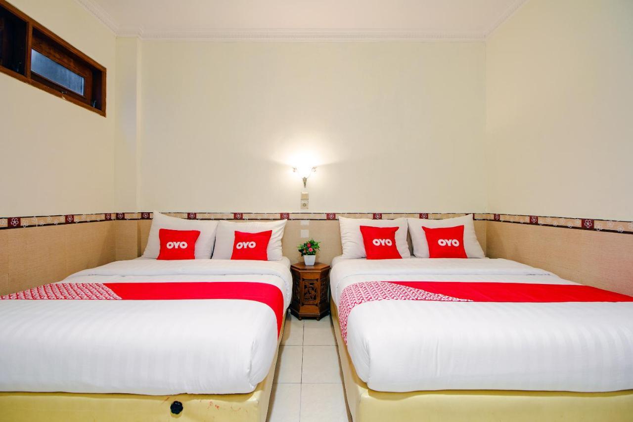 Oyo 1683 Hotel Musafira Syariah Jogjacarta Exterior foto
